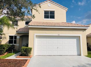 965 Briar Ridge Rd, Fort Lauderdale, FL 33327