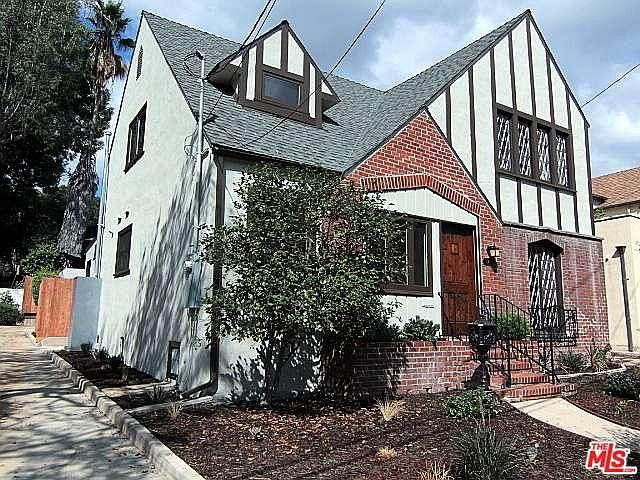1st image of 941 N Avenue 63