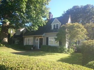 1515 NW Blue Ridge Dr, Seattle, WA 98177