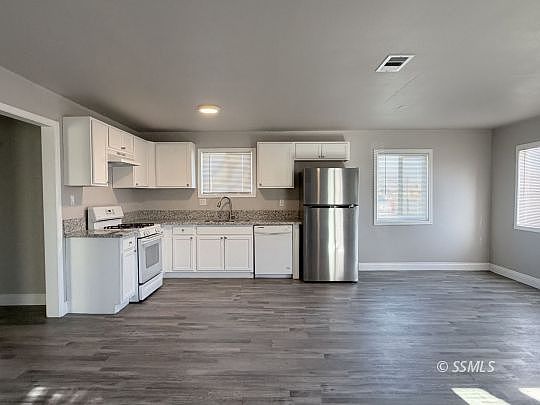 4th image of 430 W Wilson Ave