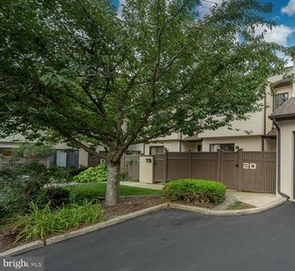 138 Montrose Ave UNIT 20, Bryn Mawr, PA, 19010
