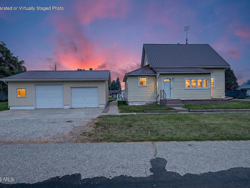 1st image of 203 Pleasant St