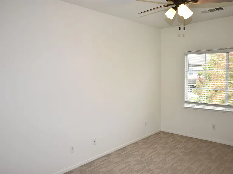 2001 Club Center Dr #1128 — Photo 9