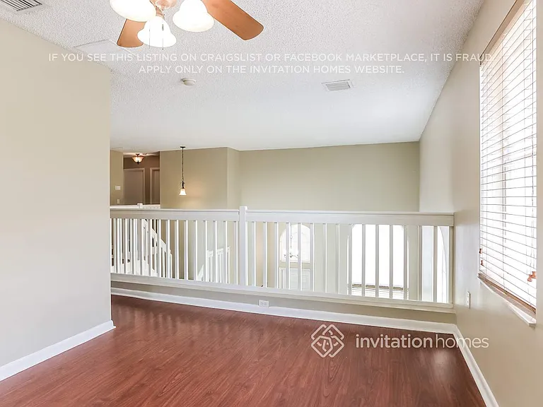 1218 Oakwater Dr — Photo 8