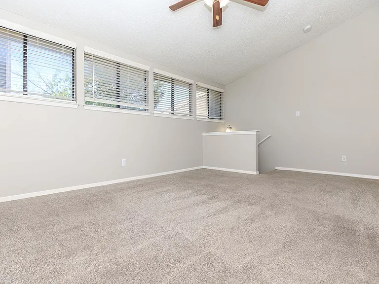 Villas at Alameda — Photo 58