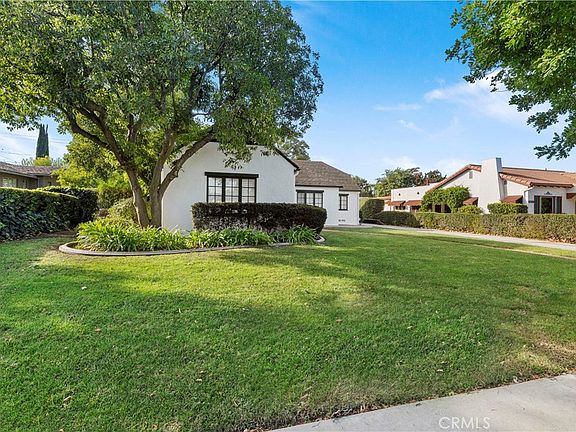 2nd image of 3630 Castle Reagh Pl