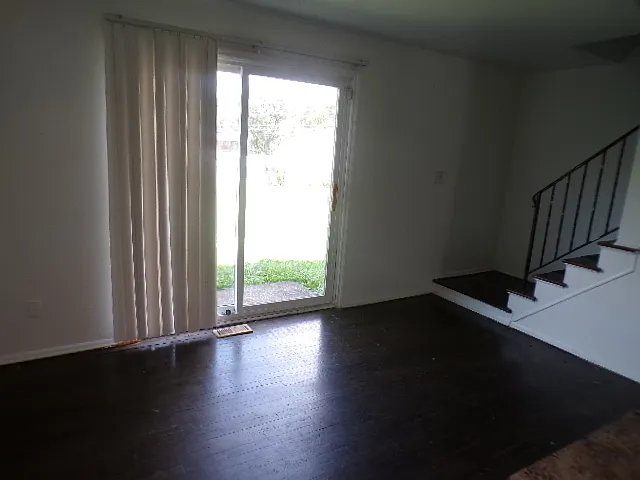 3024 Rotunda Ct S — Photo 5