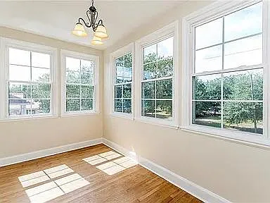 5421 Canal Blvd — Photo 2