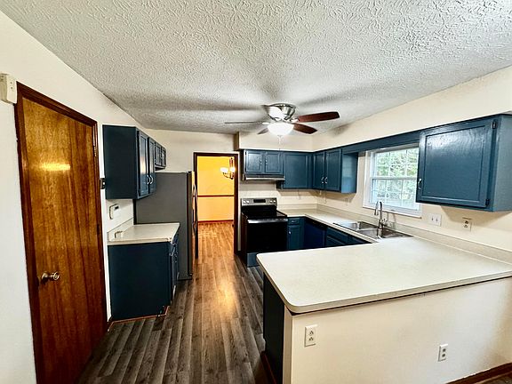 4th image of 7456 Gardenview Pl