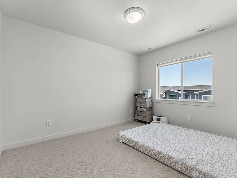 972 W Lucky Clover Dr — Photo 25