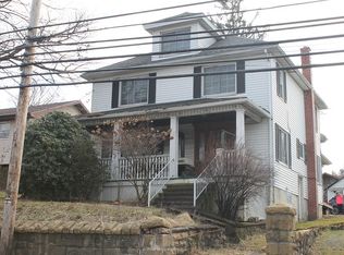 717 1/2 N Valley Ave, Olyphant, PA 18447