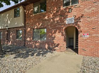 1202 Dean Dr APT 3, Urbana, IL 61802