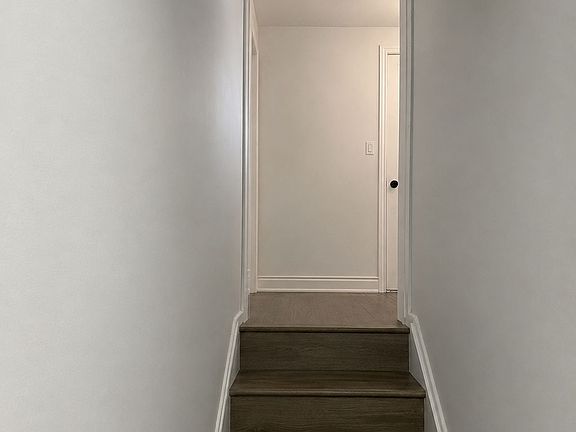 3rd image of 3882 Midhurst Ln #Basement