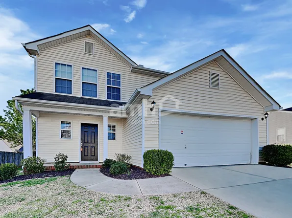 3 Semmelrock Dr, Simpsonville, SC 29680