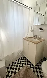 Rented by Jonis Realty