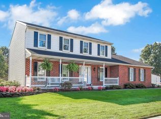 2824 Olde Field Dr, York, PA 17408