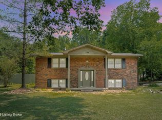 299 Pine Creek Dr, Shepherdsville, KY