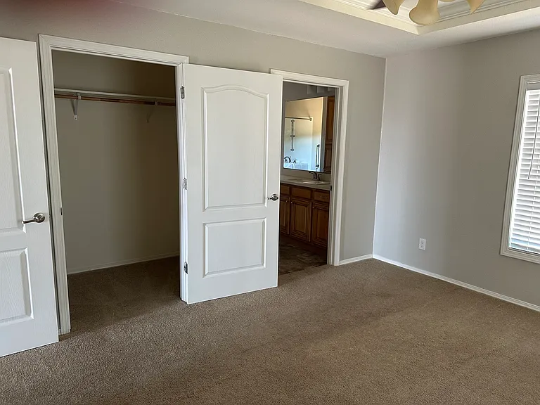 9597 E Kirschenman Rd — Photo 31