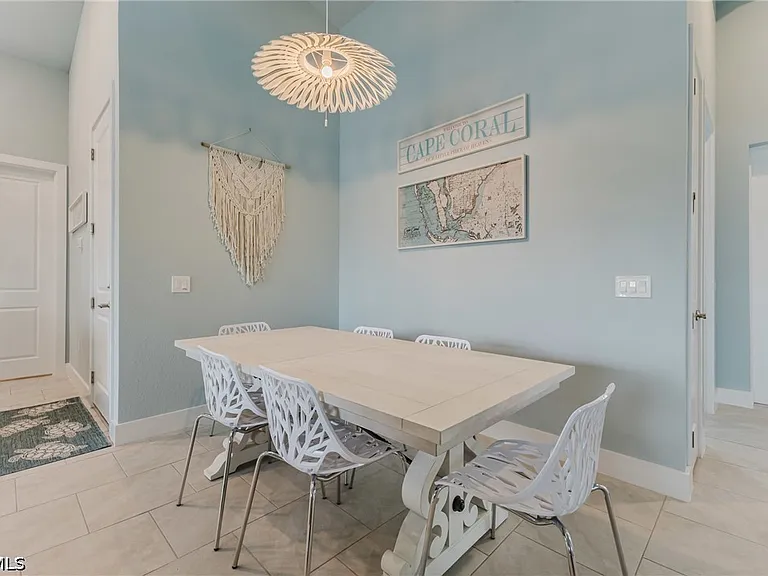 5310 Cocoa Ct — Photo 31