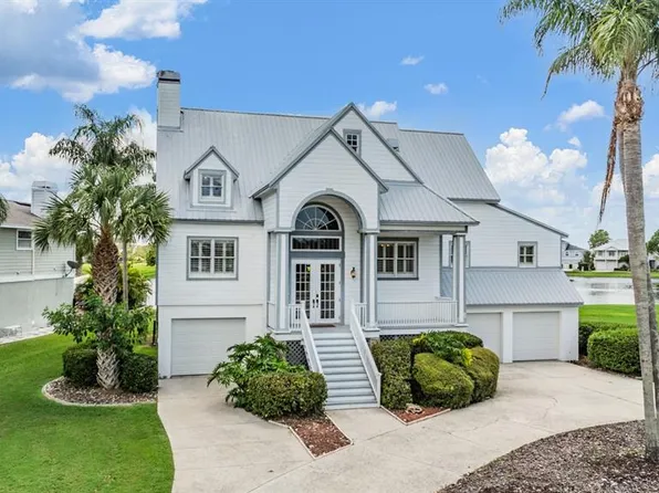 2118 Harbour Watch Dr, Tarpon Springs, FL 34689