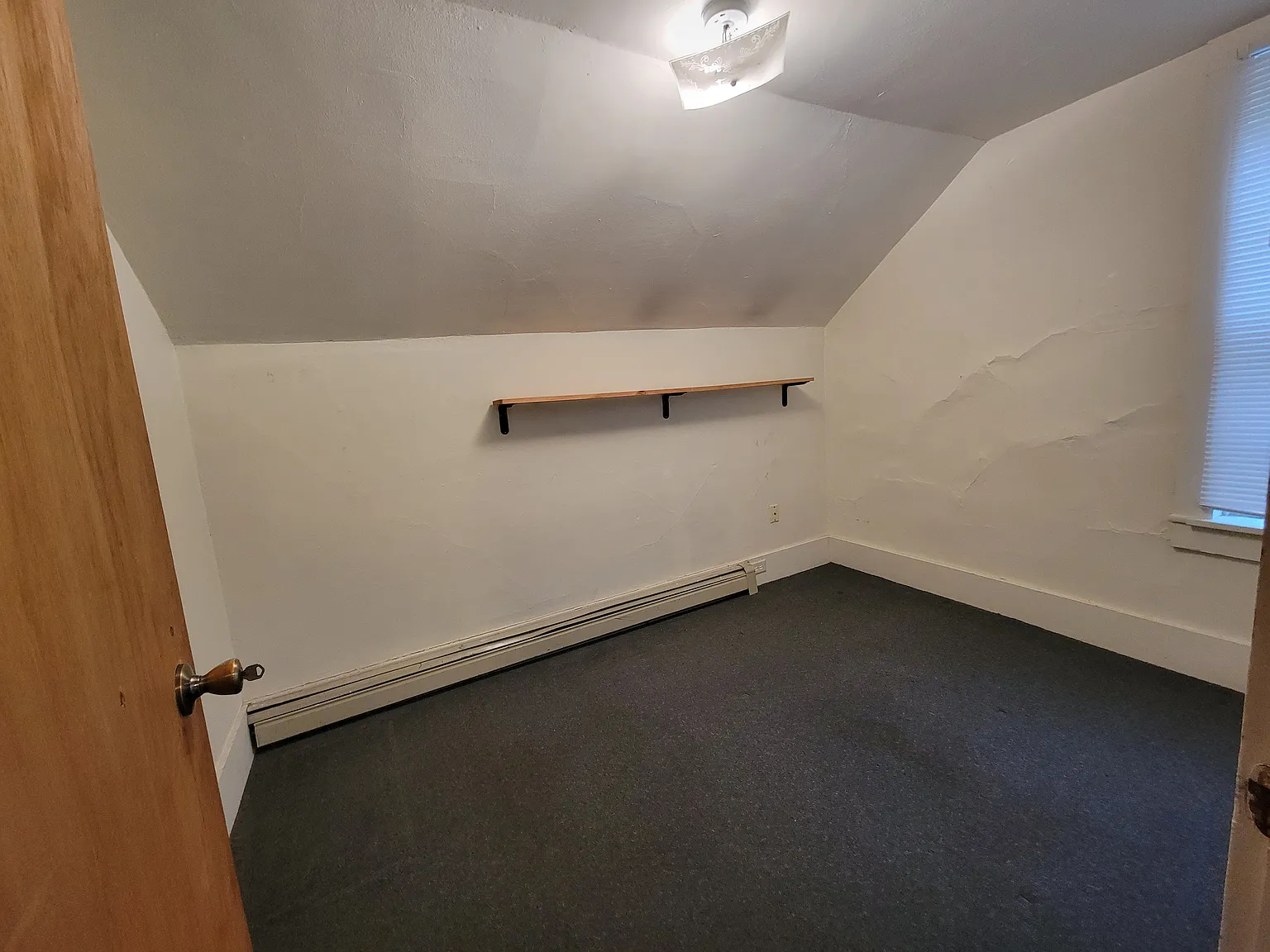 4 bed, $1,450 — Photo 4