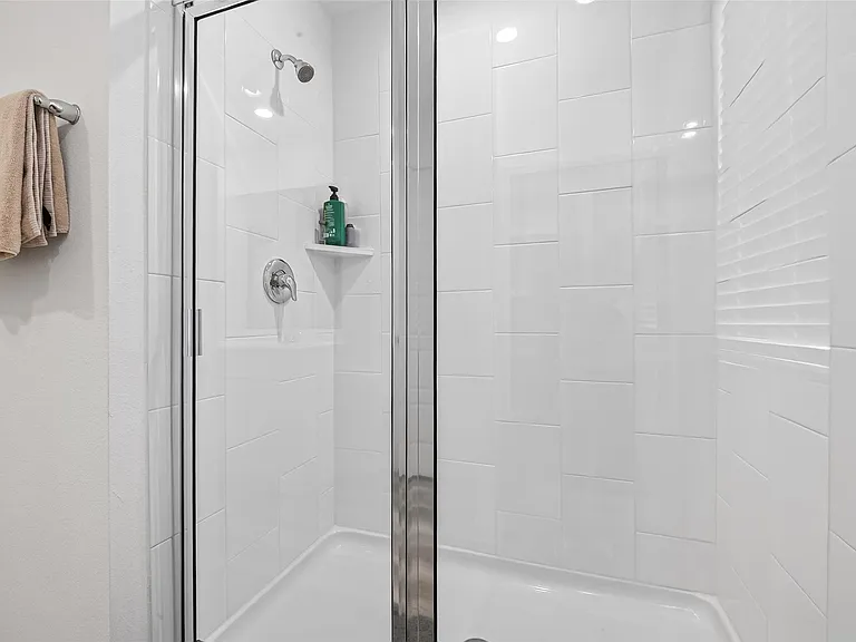 10206 Penryn Forest Trl — Photo 21