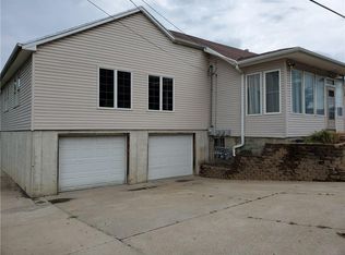 1725 Mason Rd, Saint Joseph, MO 64504