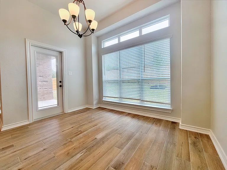 4413 Royal Oak Blvd — Photo 16