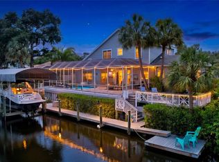 360 46th Ct E, Bradenton, FL 34208