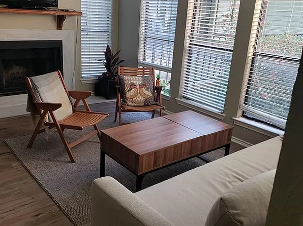 2706 Salado St APT 201, Austin, TX 78705