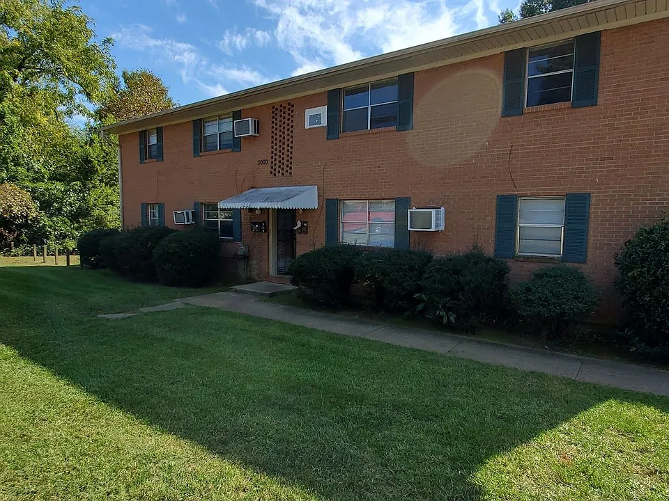 3000 Kentwood St