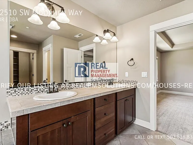 12510 SW Moorhen Way — Photo 23