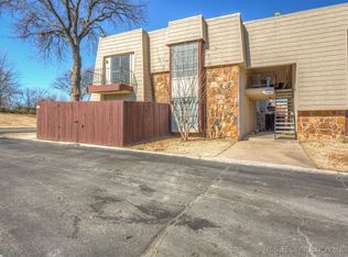 4303 E 68th St UNIT 628, Tulsa, OK 74136