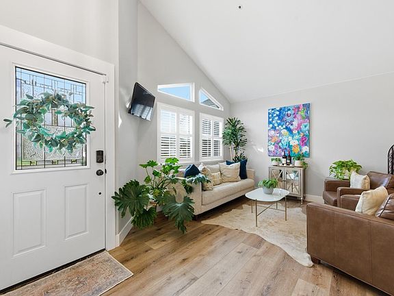 2nd image of 28 Winestone Court