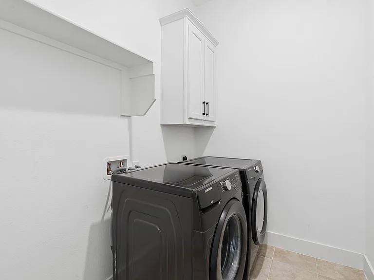 1905 Rhea Ct — Photo 31