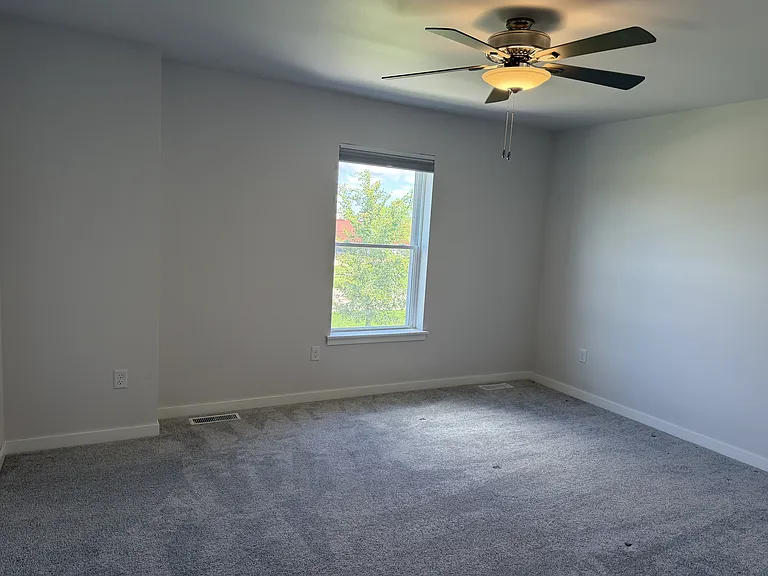 2237 Saint Andrews Dr — Photo 13