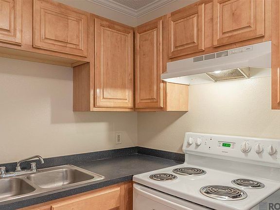 4th image of 4735 Government St APT 117