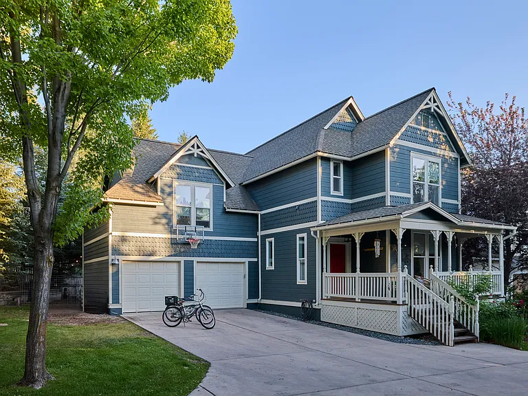 38 Ferguson Dr — Photo 4