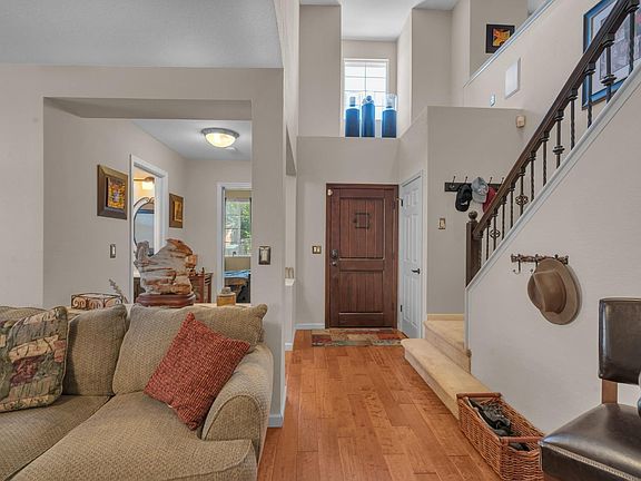 4th image of 4871 Canfield Cir