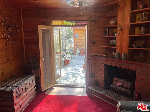 4th image of 729 N Avalon Trl