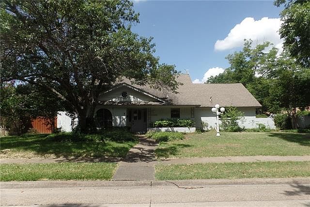 1st image of 11323 Cotillion Dr