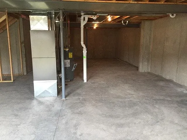514 Sceptre Dr — Photo 19