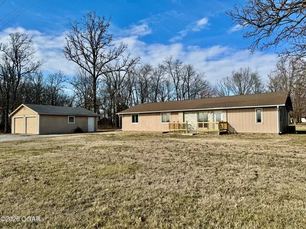 17928 State Highway Z, Aurora, MO 65605