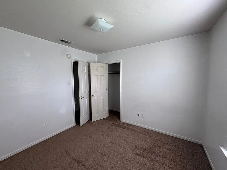1430 Shoshoni Trl — Photo 23