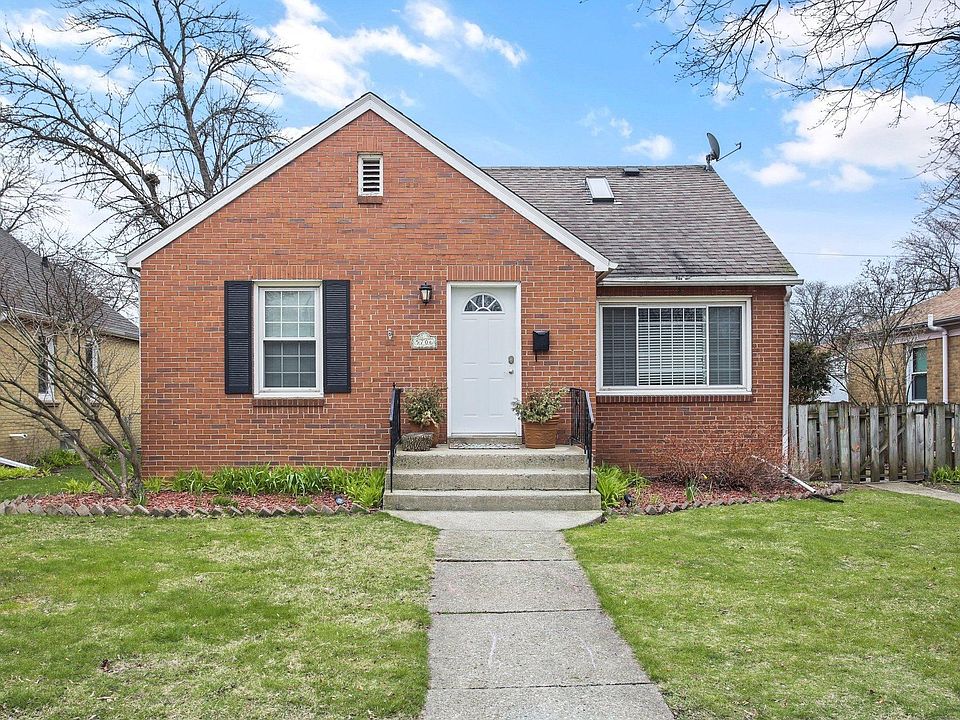 1st image of 5706 N Braeburn Ln