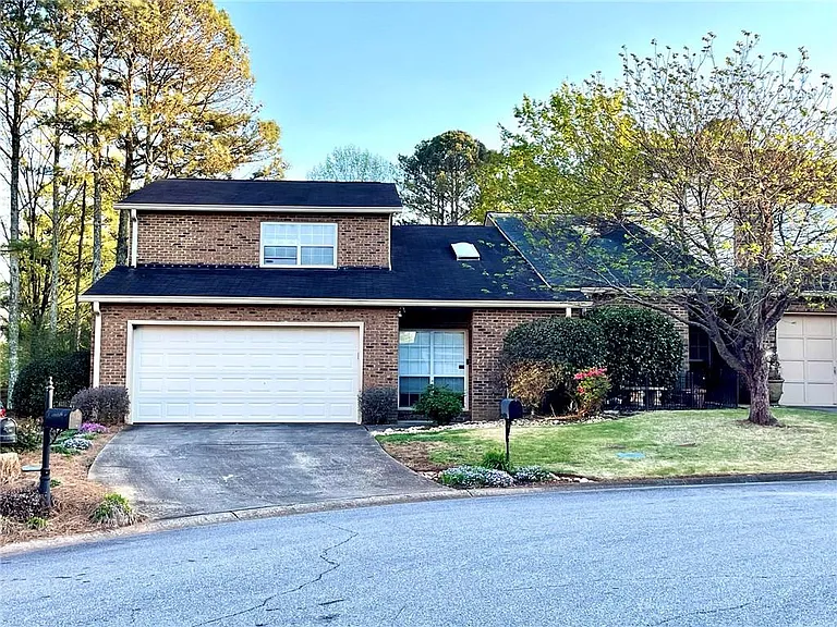 4148 Fawn Ct — Photo 1