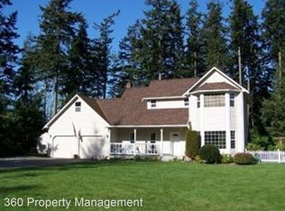 1807 Brigantine Ct, Oak Harbor, WA 98277