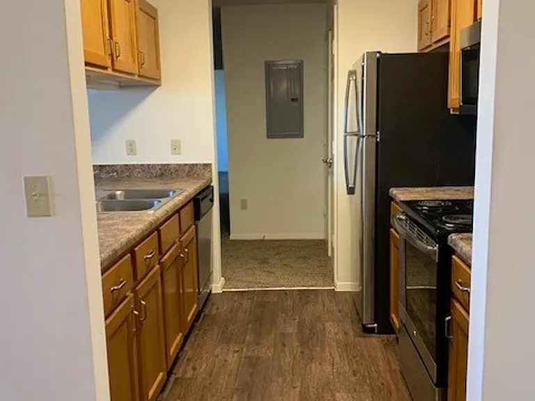 Hamilton at Turman Farms Apartments — Photo 72