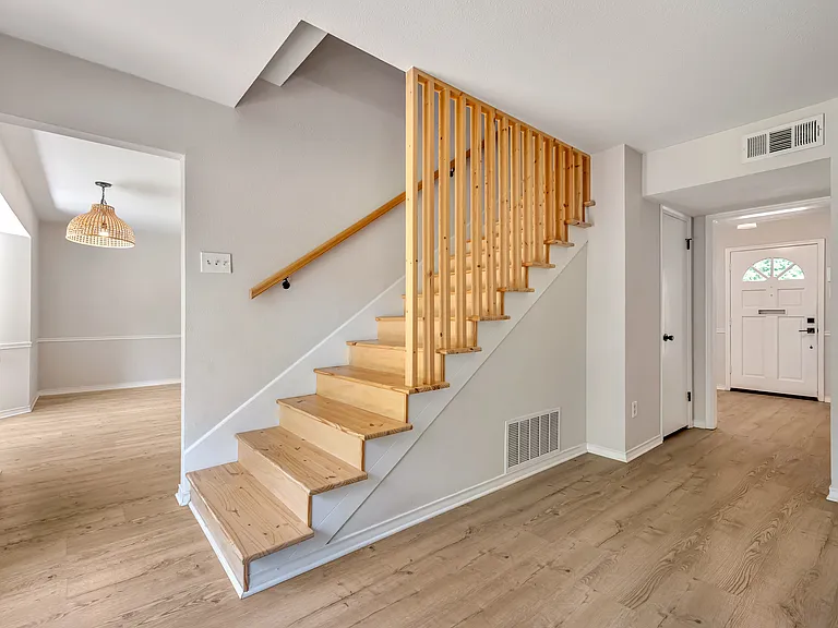 3154 Brincrest Dr — Photo 5