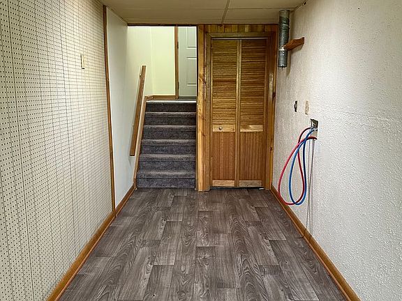 4th image of 3109 S Park Ave #3111